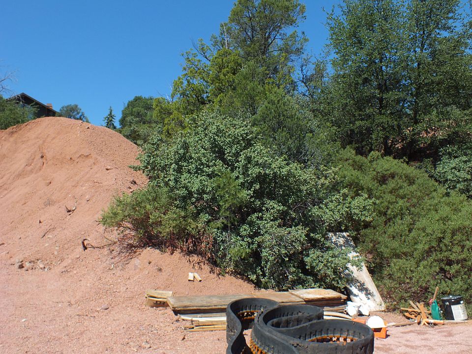 2nd image of 222 S Thunder Mtn