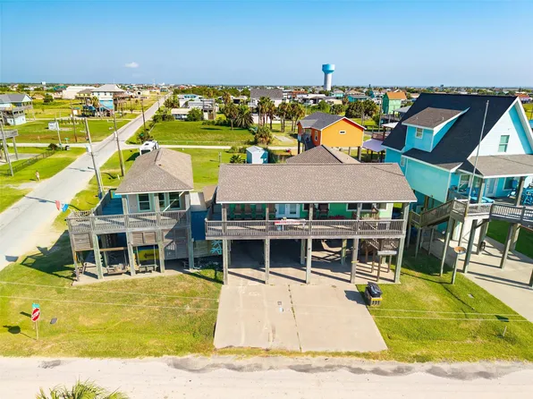 846 S Crystal Beach Rd, Pt Bolivar, TX 77650
