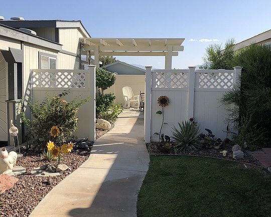 4th image of 15300 Palm Dr Space 131
