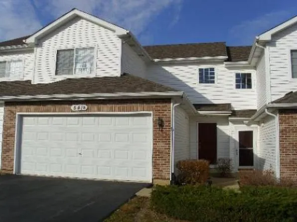 541 Mallard Ln, Sugar Grove, IL 60554
