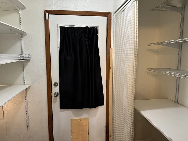 1715 Woodland Ave — Photo 11