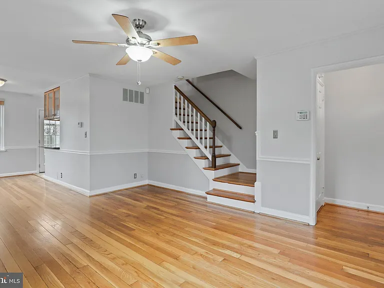 3263 S Stafford St — Photo 7