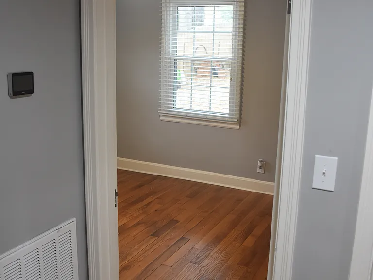 1919 Vanderbilt Cir SW — Photo 16