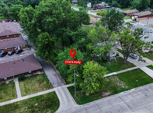 21474 Kelly Rd, Eastpointe, MI 48021