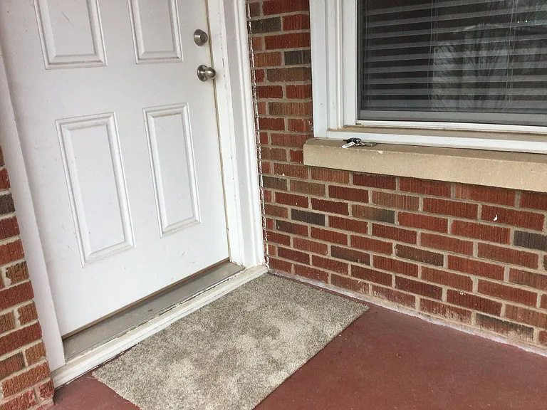 1201 Huntington Way — Photo 34