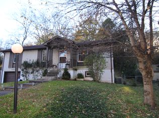 235 Willow Ln, Nashville, TN 37211