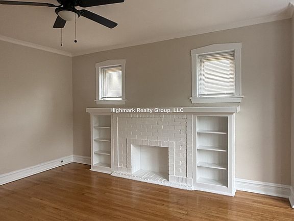 5th image of 2956 W Belle Plaine Ave #3C