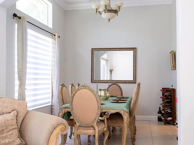 10122 Oak Meadow Ln — Photo 8