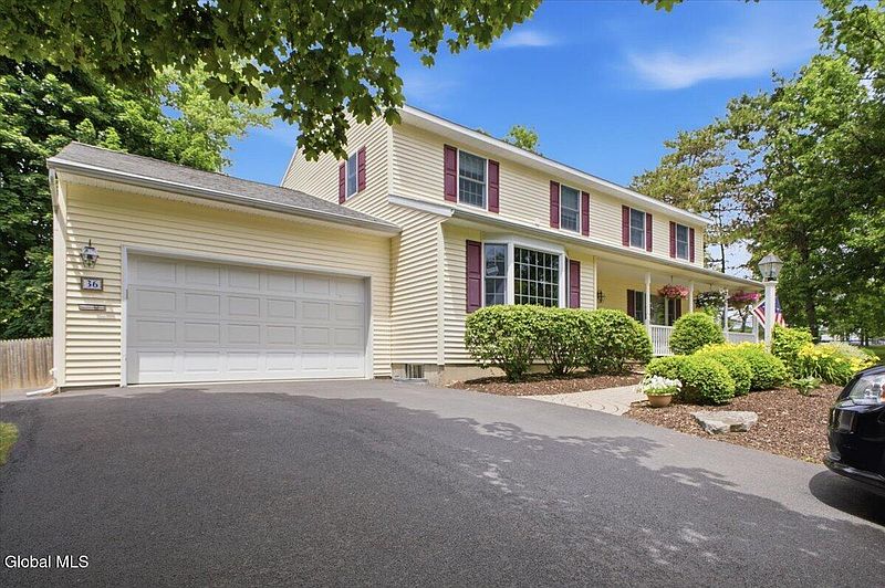4th image of 36 Clarendon Road