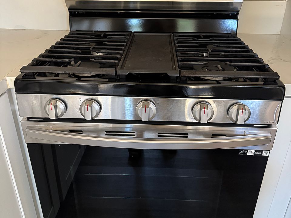 A new and efficient gas Stove.