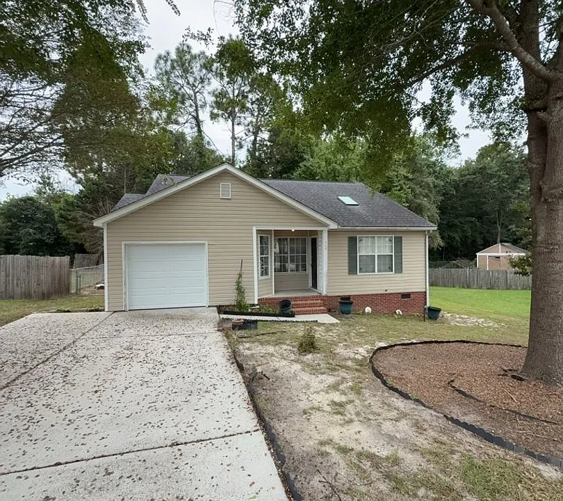 469 Coops Ct