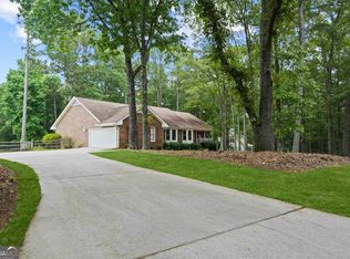 190 Chimney Spgs, Tyrone, GA 30290