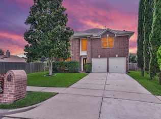 1711 Village Court Ln, Rosenberg, TX 77471