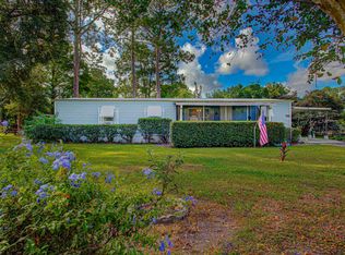 736 San Mateo Rd, Satsuma, FL 32189