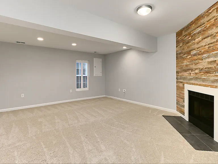 10270 Latney Rd — Photo 17