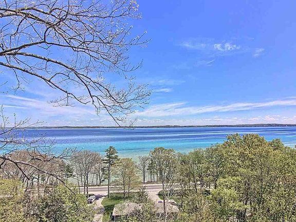 5th image of 10008 E Leeward Shores Dr