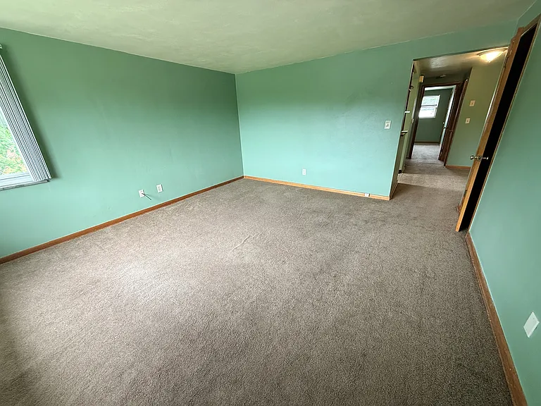 4760 Holiday Dr #3 — Photo 4