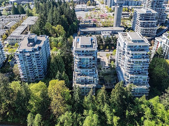 5th image of 9080 University Cres #102