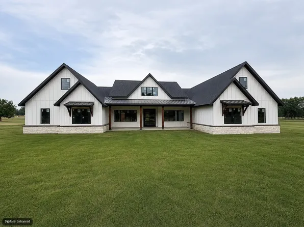 1707 N Dogwood St, Siloam Springs, AR 72761
