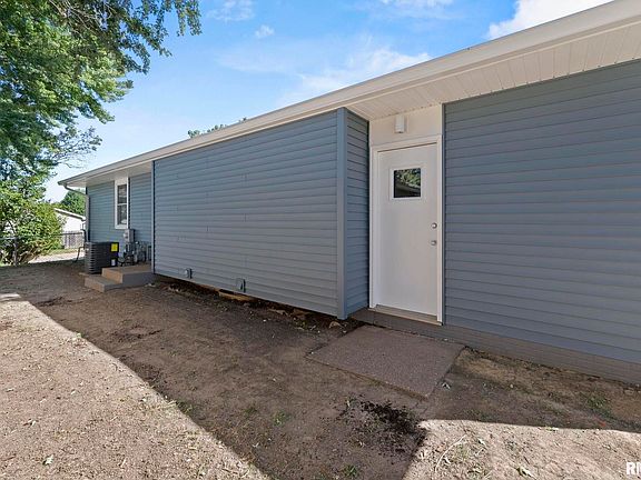 4th image of 4106 W 13th St