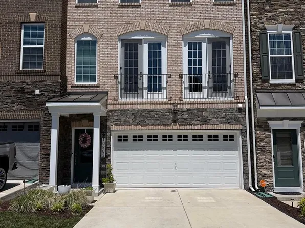 10802 Foxtrot Cir, Upper Marlboro, MD 20772