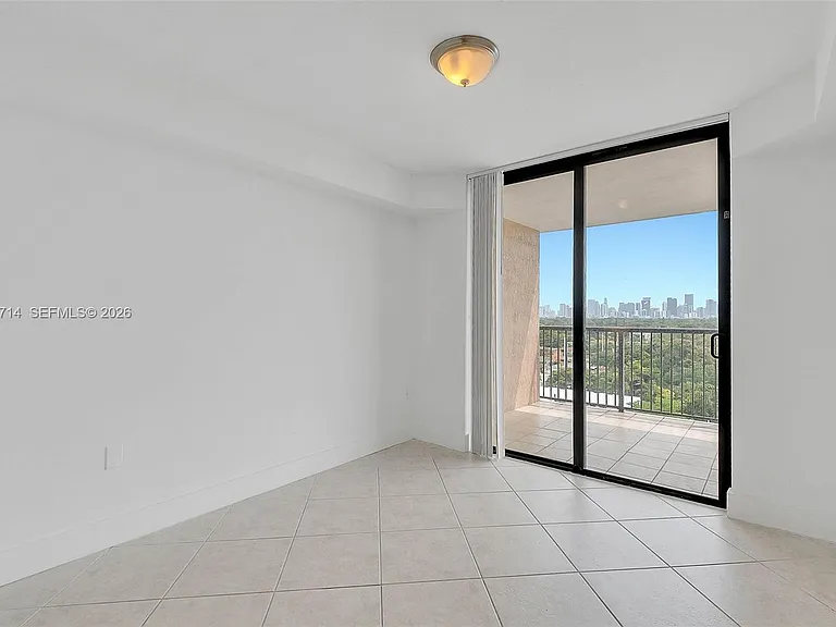 1690 SW 27th Ave #805 — Photo 15