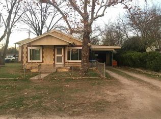 610 Lakeshore Dr, Marble Falls, TX 78654