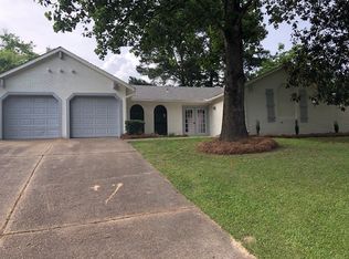 476 Eagle Ct, Jackson, MS 39272