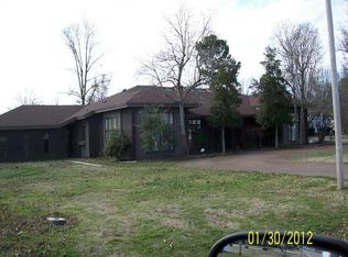 1616 2nd St, Earle, AR 72331
