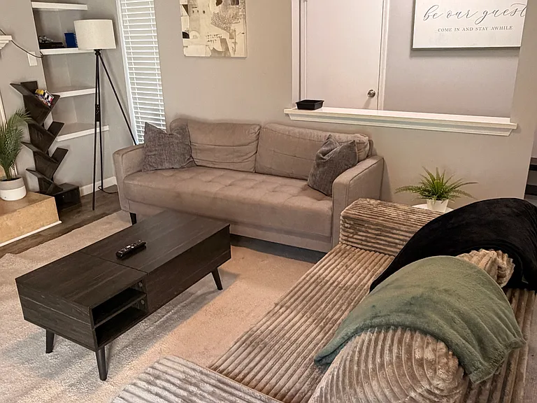 124 Elm Ave SE #3C — Photo 6