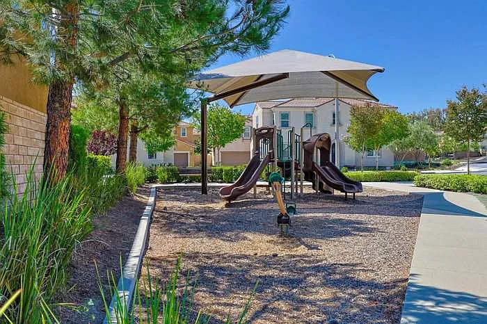 26872 Albion Way — Photo 25