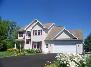 1038 Hard Rock Rd, Webster, NY 14580