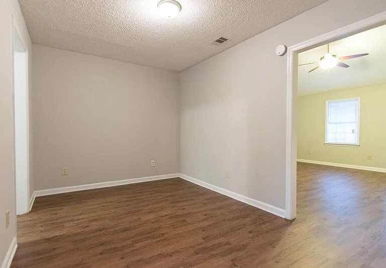 150 Onyx Pl — Photo 8
