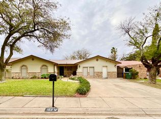 103 W Mayberry St, Laredo, TX 78041