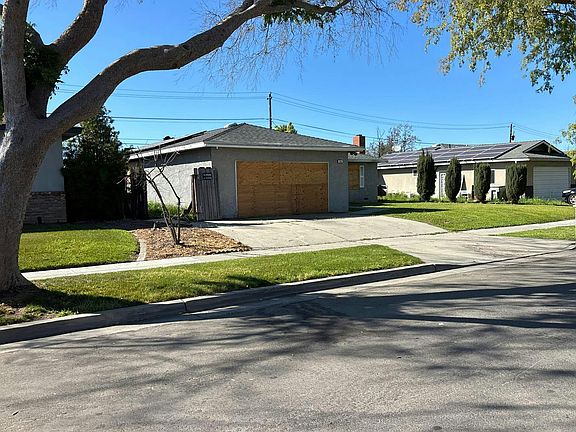 3rd image of 162 S Winery Ave