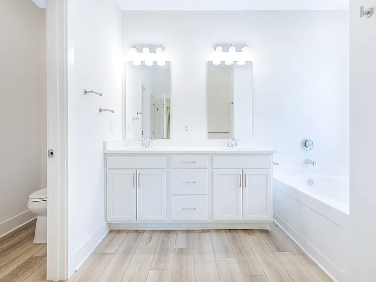 5320 Cornwall Dr — Photo 34