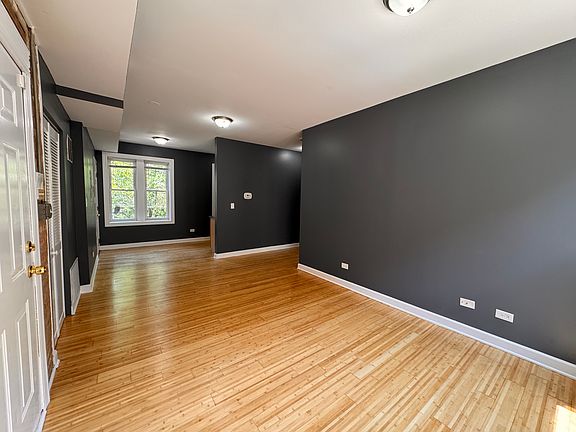 3rd image of 307 N Central Park Ave APT 2B