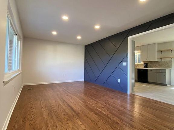 Great open floor plan, making everyday living and entertaining a breeze