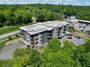23 Campus Trl #202, Huntsville, ON P1H 0G1