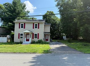 12 Utopian Pl, Airmont, NY 10901