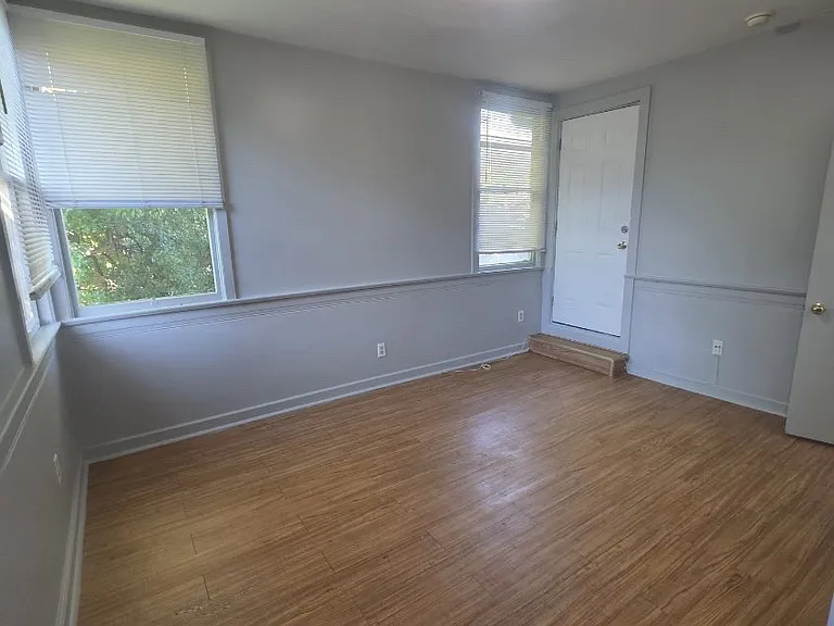 1719 S 4th St #4 — Photo 3