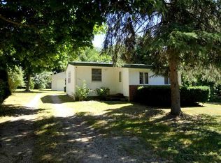 285 School St, Brooklyn, MI 49230