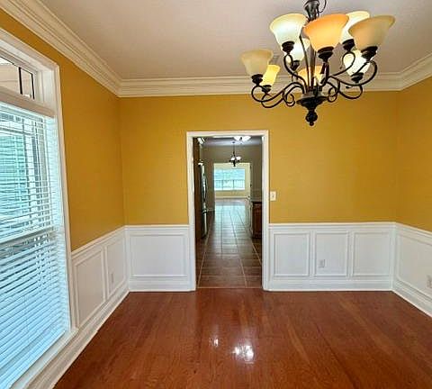 4th image of 3700 Kingston Ct