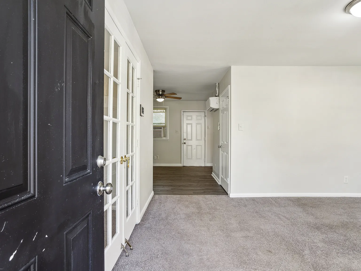 3 bed, 1014 sqft, $1,750 — Photo 3