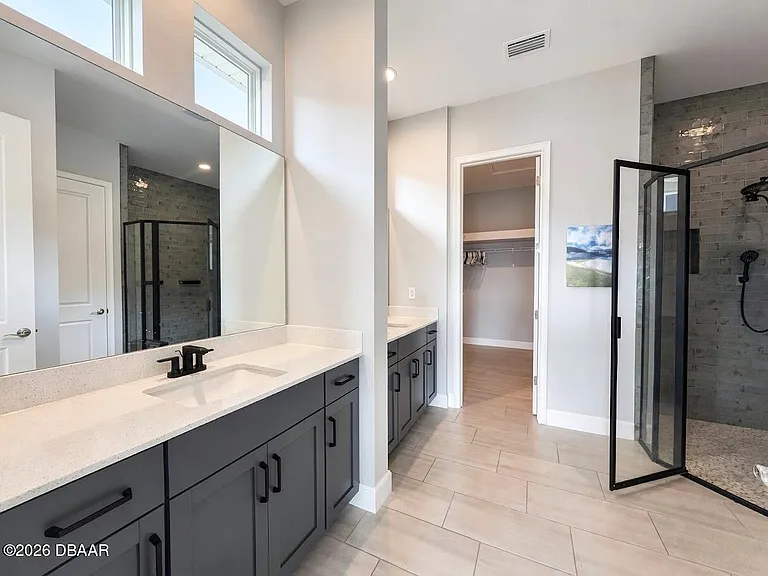 6240 Woodhaven Village Dr — Photo 6