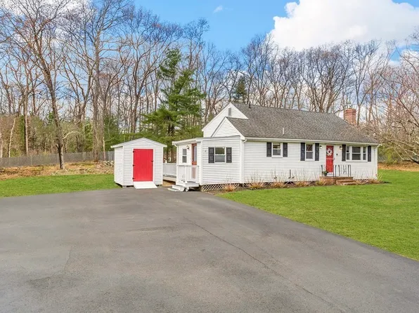 48 Thatcher St, East Bridgewater, MA 02333