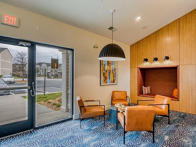 Relax in this cozy lobby lounge, perfect for informal meetings or unwinding.