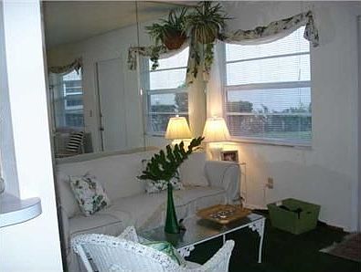 5th image of 5 Vista Gardens Trl