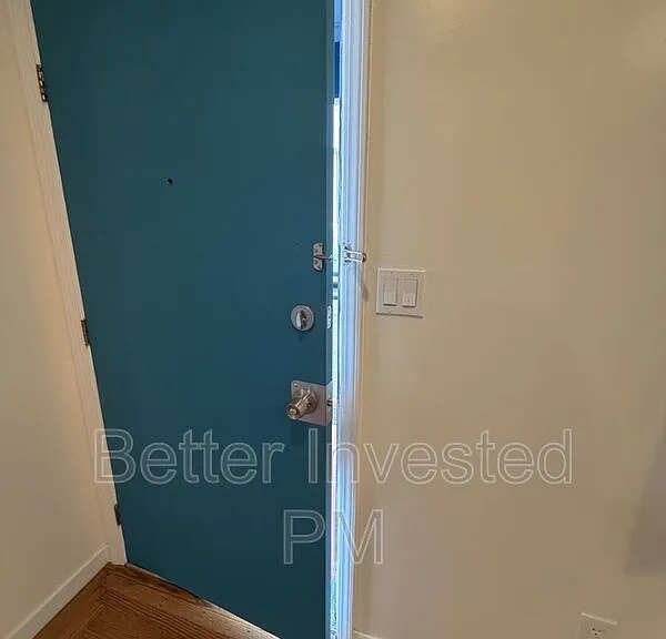2400 39th Ave #2 — Photo 16