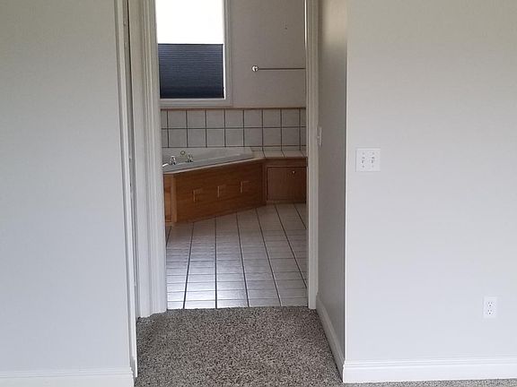 5th image of 7570 Finnagen Dr